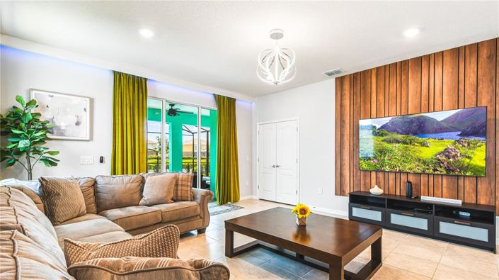 Image No.11-7 Bed House for sale