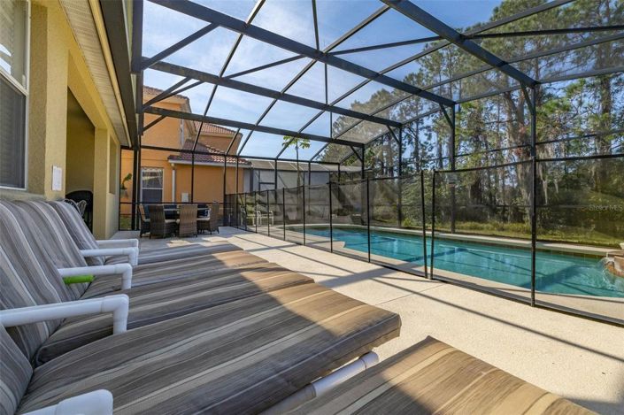 Image No.11-5 Bed House for sale