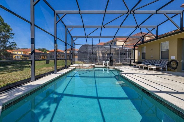 Image No.15-5 Bed House for sale