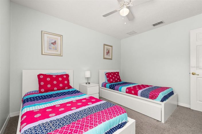 Image No.37-5 Bed House for sale