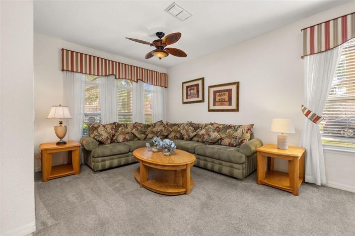 Image No.40-5 Bed House for sale