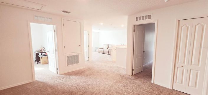 Image No.27-5 Bed House for sale