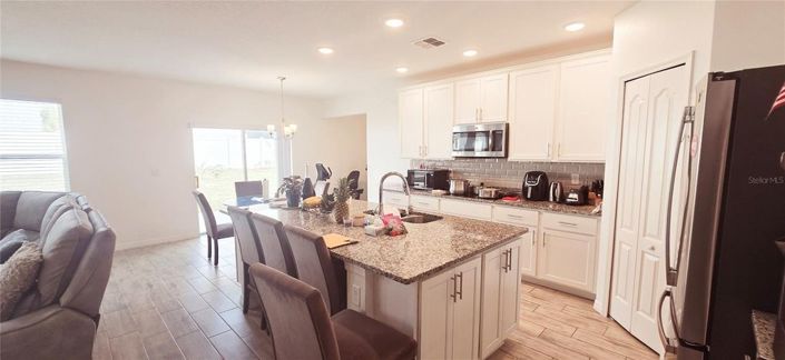 Image No.33-5 Bed House for sale