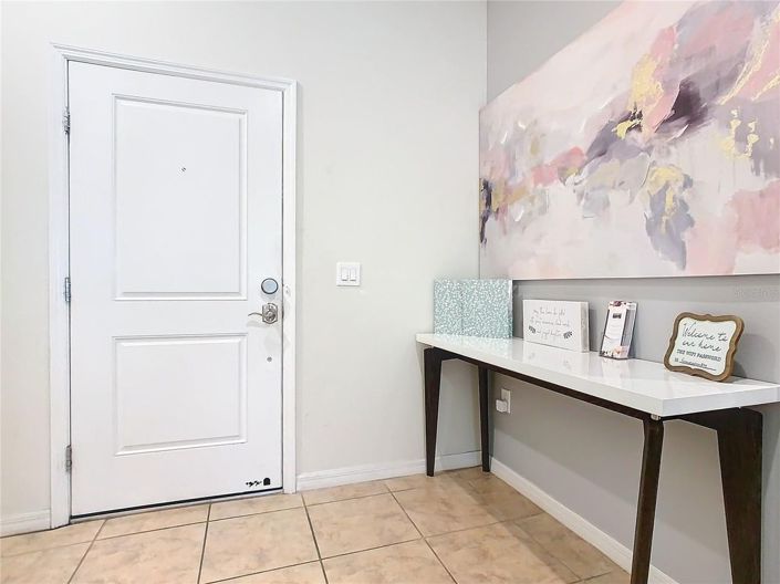 Image No.13-5 Bed Townhouse for sale