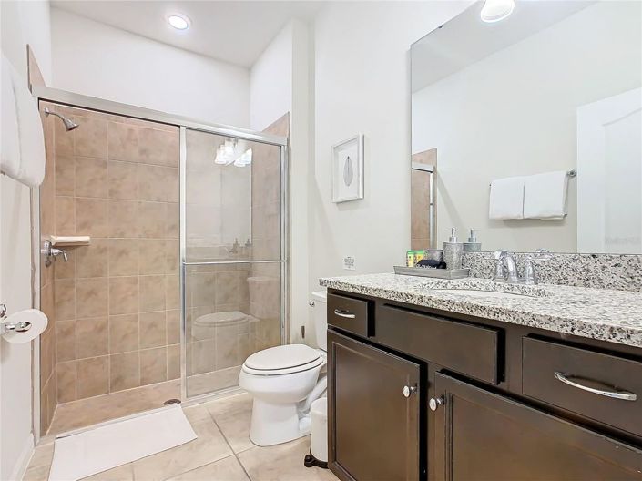 Image No.22-5 Bed Townhouse for sale