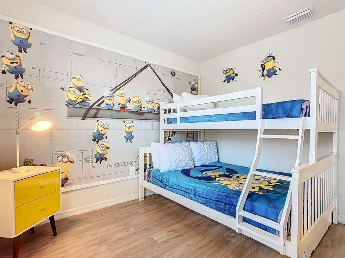 Image No.7-5 Bed Townhouse for sale