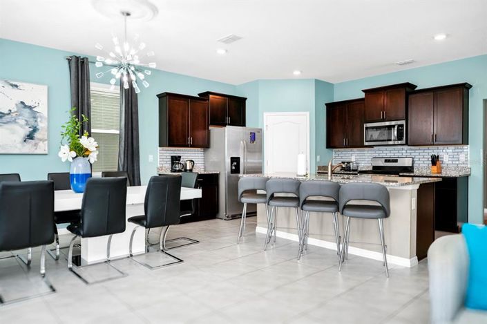 Image No.10-7 Bed House for sale