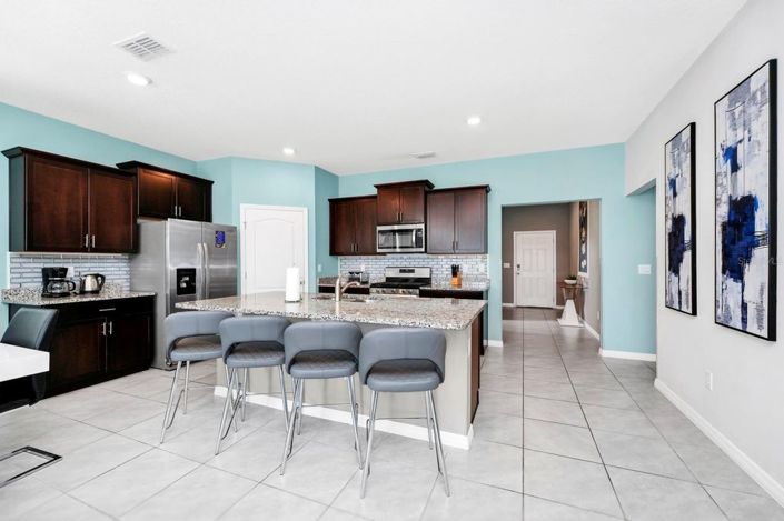 Image No.15-7 Bed House for sale