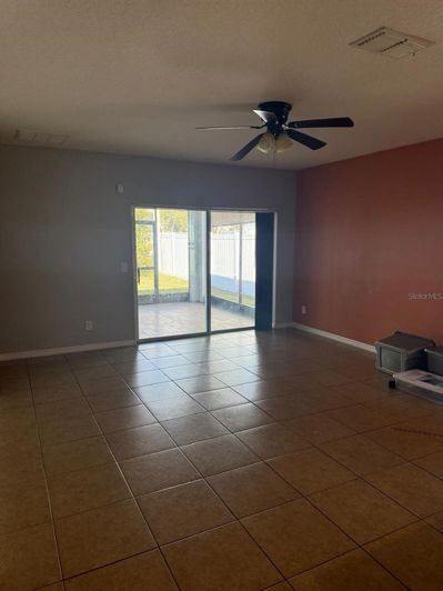 Image No.15-4 Bed House for sale