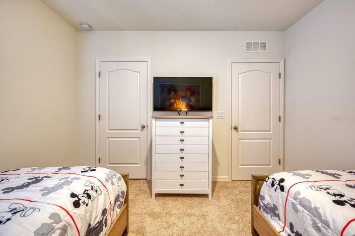 Image No.12-6 Bed House for sale