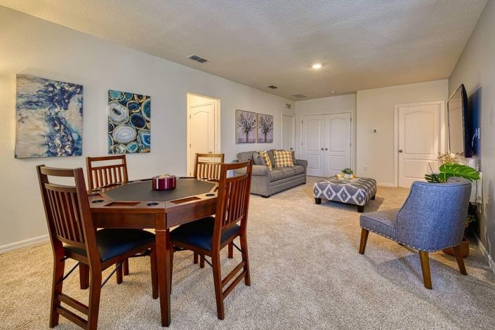 Image No.15-6 Bed House for sale