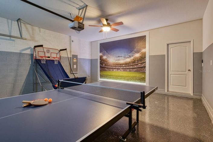 Image No.18-6 Bed House for sale