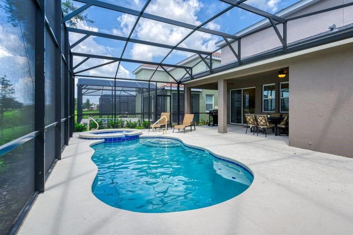 Image No.23-6 Bed House for sale