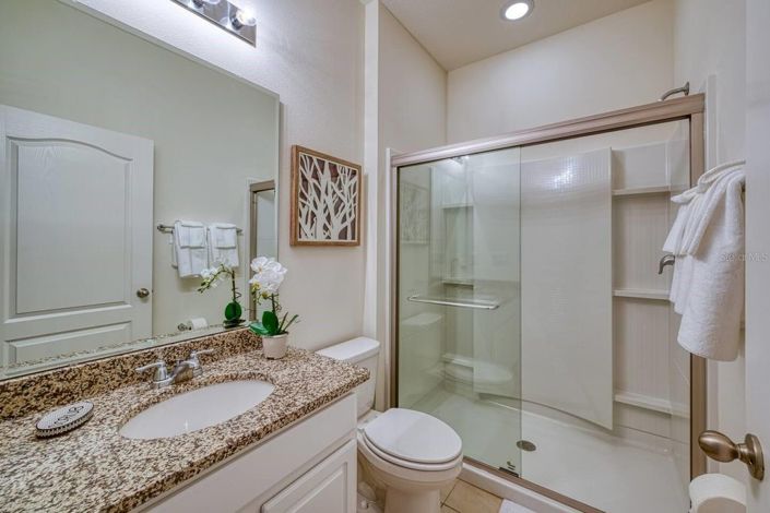 Image No.36-6 Bed House for sale