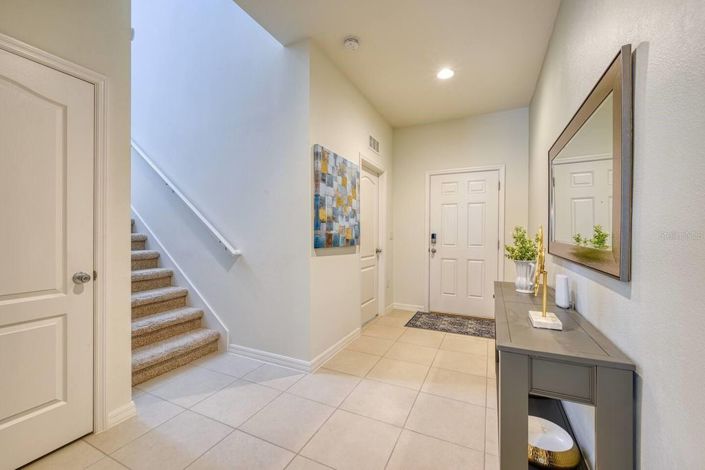 Image No.37-6 Bed House for sale