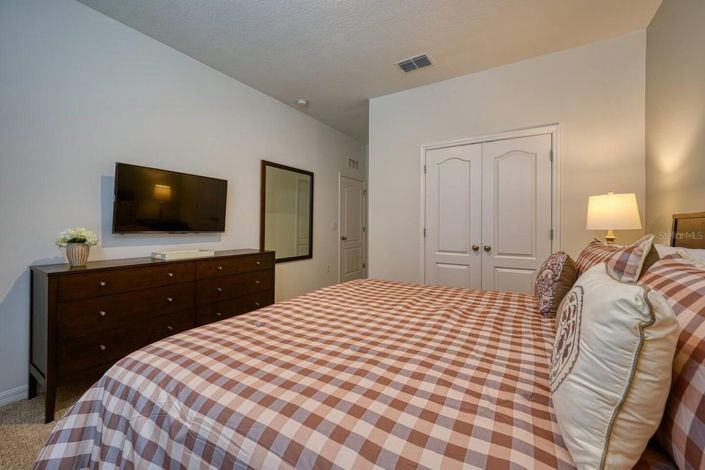 Image No.38-6 Bed House for sale