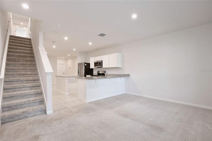 Image No.11-3 Bed Townhouse for sale