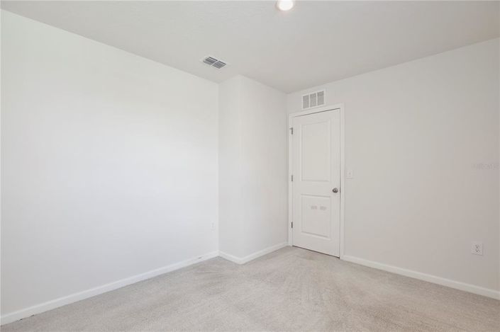 Image No.19-3 Bed Townhouse for sale