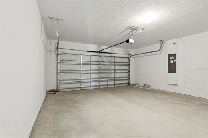 Image No.23-4 Bed Property for sale