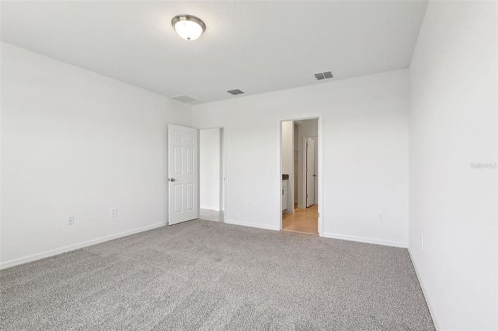 Image No.30-4 Bed Property for sale