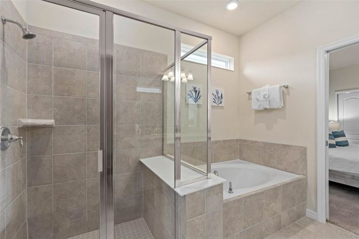 Image No.18-7 Bed House for sale