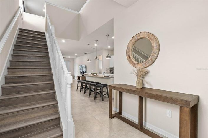 Image No.7-7 Bed House for sale