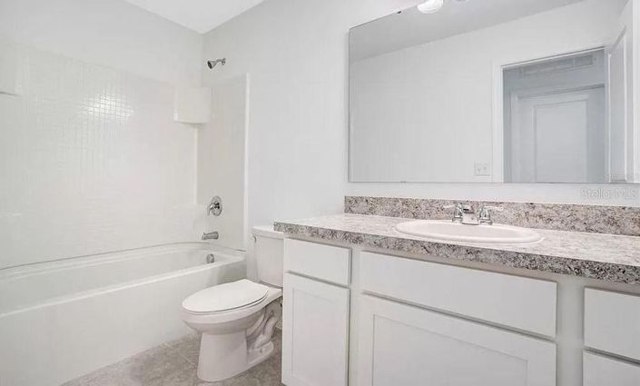 Image No.16-3 Bed Townhouse for sale