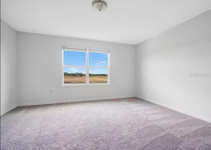 Image No.17-3 Bed Townhouse for sale