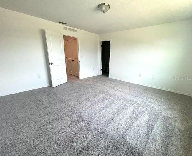 Image No.21-3 Bed Townhouse for sale