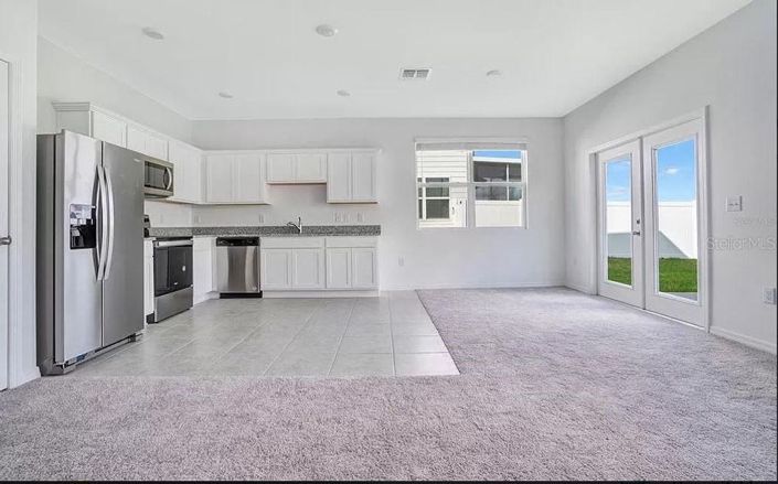 Image No.8-3 Bed Townhouse for sale