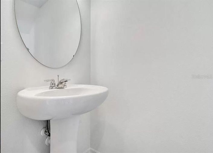 Image No.10-3 Bed Townhouse for sale