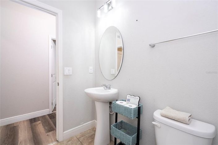 Image No.40-7 Bed House for sale