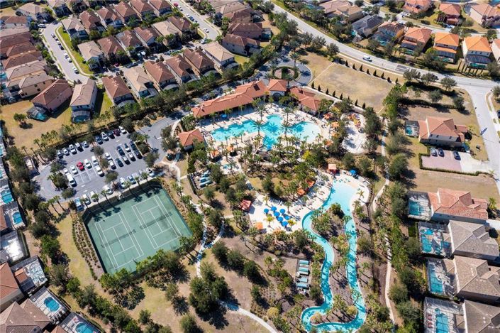 Image No.8-7 Bed House for sale