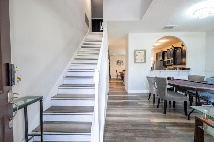 Image No.10-7 Bed House for sale