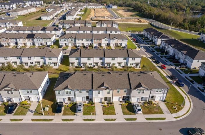 Image No.24-3 Bed Townhouse for sale