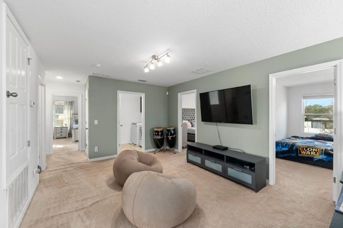 Image No.16-5 Bed House for sale