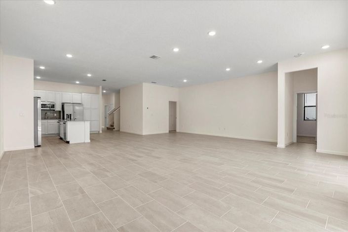 Image No.15-12 Bed House for sale