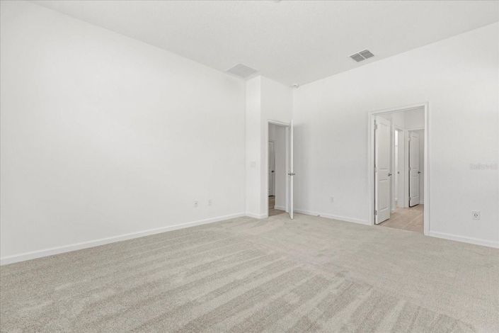 Image No.22-12 Bed House for sale