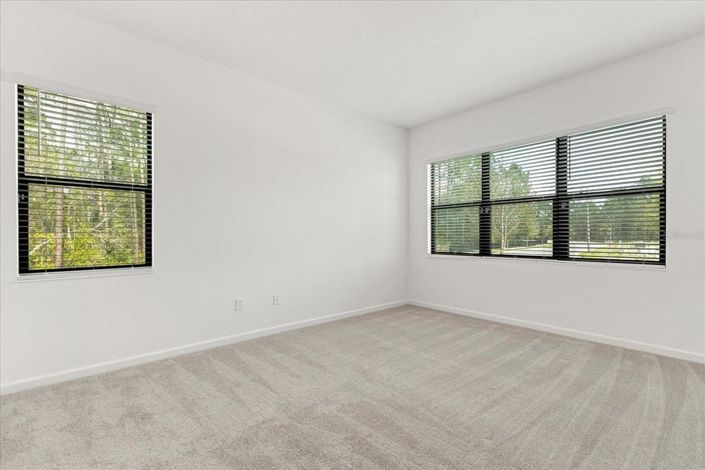 Image No.23-12 Bed House for sale