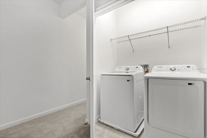 Image No.32-12 Bed House for sale