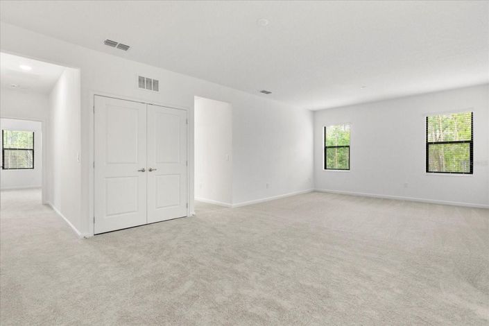 Image No.33-12 Bed House for sale