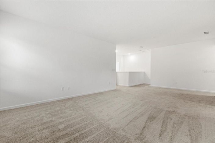 Image No.35-12 Bed House for sale