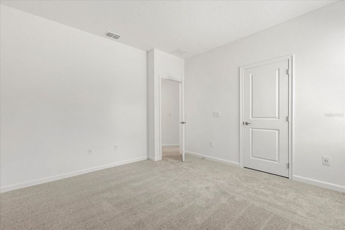 Image No.40-12 Bed House for sale