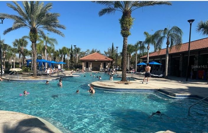 Image No.21-6 Bed House for sale