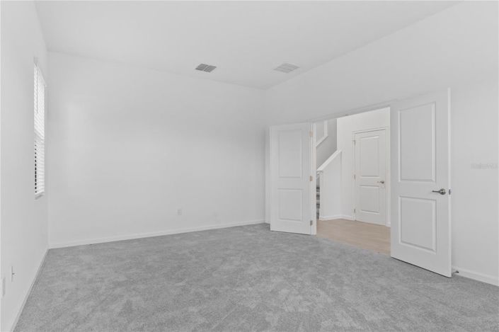 Image No.18-5 Bed House for sale