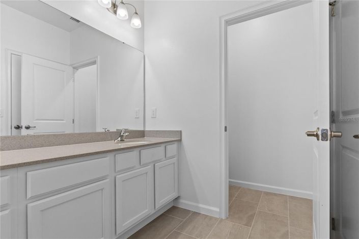 Image No.32-5 Bed House for sale