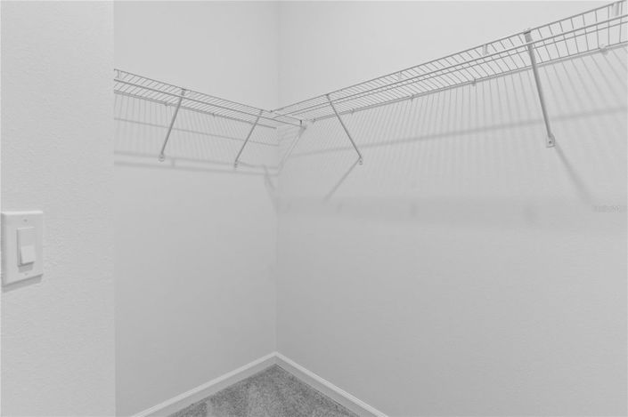 Image No.33-5 Bed House for sale