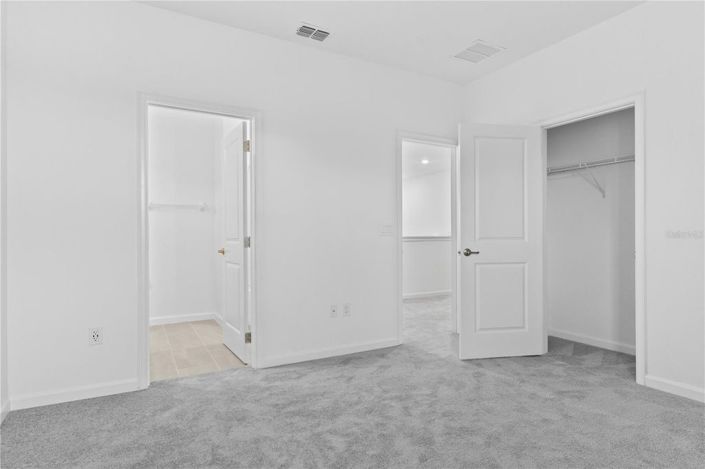 Image No.40-5 Bed House for sale