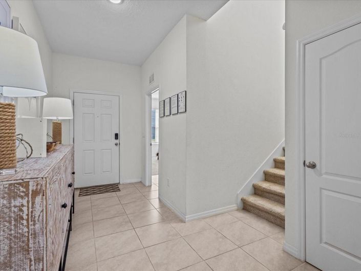 Image No.27-6 Bed House for sale