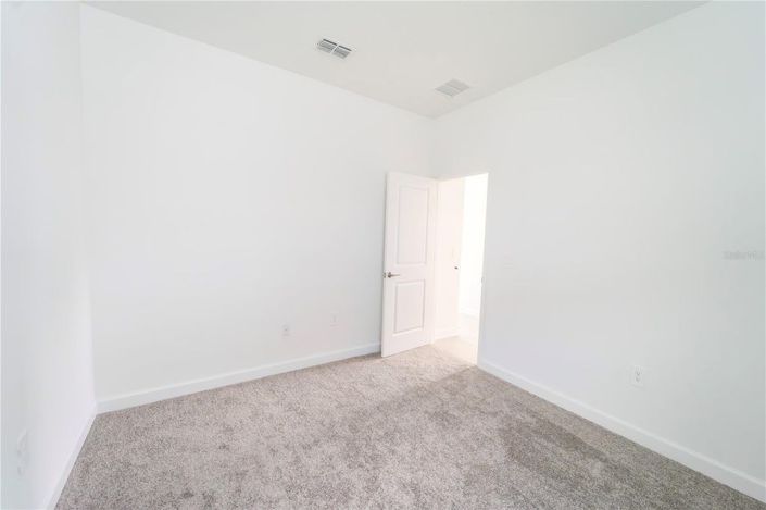 Image No.12-4 Bed House for sale